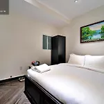 Hoang Phi Hotel